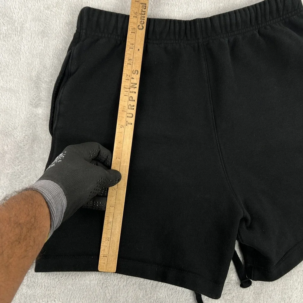 Fear of God Essentials Sweat Shorts S Black Fleece Logo Streetwear Mens Lounge